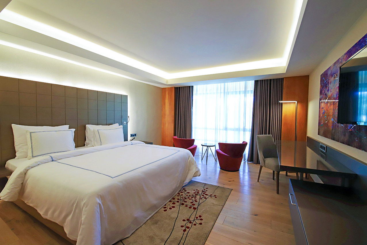 Queen and King Villa